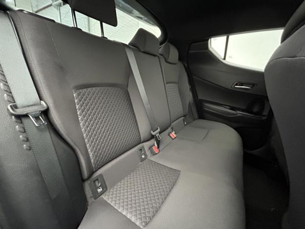 TOYOTA C-HR 1.8 Hybride 122 Dynamic  