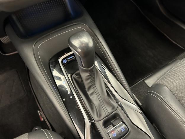 TOYOTA Corolla Hybride 122h Design  