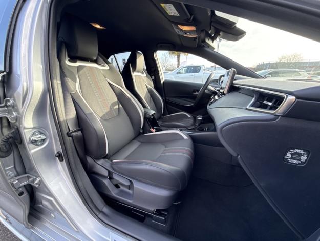 TOYOTA Corolla 122h GR Sport  