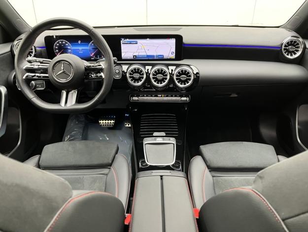 MERCEDES-BENZ Classe A 200 d AMG Line  