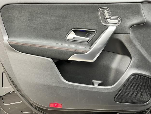 MERCEDES-BENZ Classe A 200 d AMG Line  