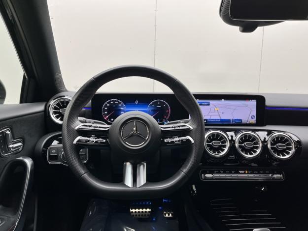 MERCEDES-BENZ Classe A 200 d AMG Line  