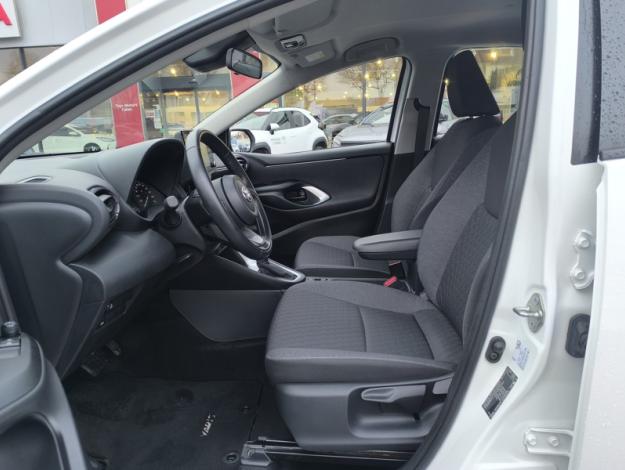 TOYOTA Yaris Hybride 116h Dynamic Business   1.5 116 ch 