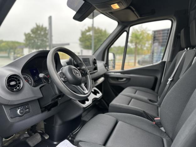 MERCEDES-BENZ Sprinter 319 CDI Fourgon Toit sureleve Long  