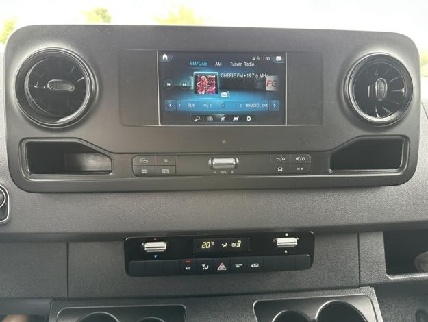 MERCEDES-BENZ Sprinter 319 CDI Fourgon Toit sureleve Long  