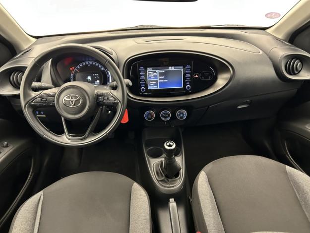 TOYOTA Aygo X 1.0 VVT-i 72 Dynamic   