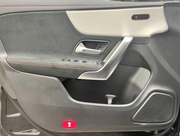 MERCEDES-BENZ CLA Shooting Brake CLA 200 d Shooting Brake AMG Line  