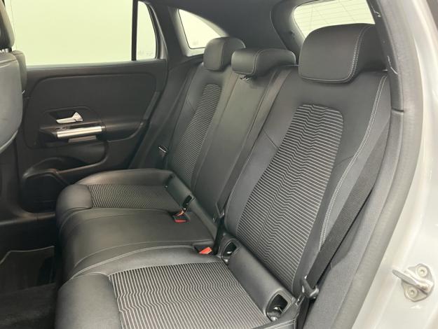 MERCEDES-BENZ GLA 200 d Progressive Line  