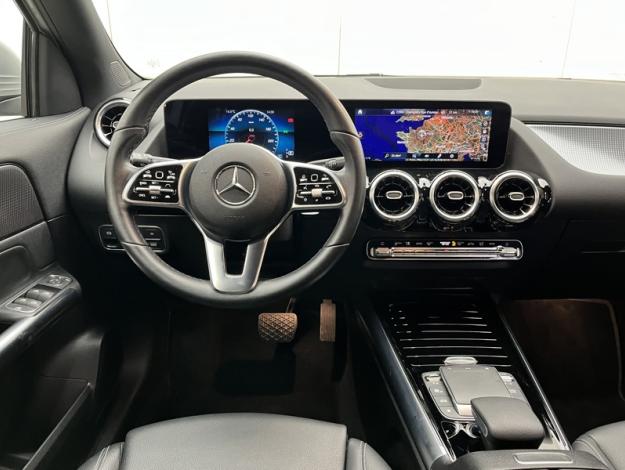 MERCEDES-BENZ GLA 200 d Progressive Line  