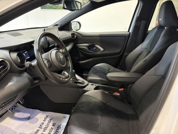 TOYOTA Yaris 116h GR SPORT  PACK TECHNO 