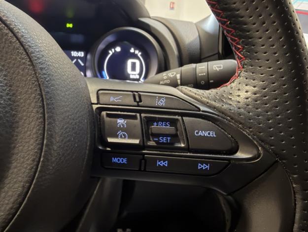 TOYOTA Yaris 116h GR SPORT  PACK TECHNO 