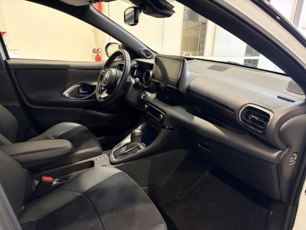 TOYOTA Yaris 116h GR SPORT  PACK TECHNO 
