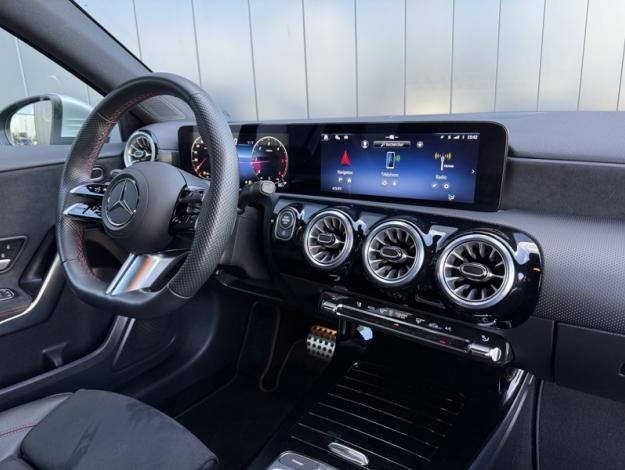MERCEDES-BENZ Classe A 200 d AMG Line AMG Line Classe A 200 d AMG Line