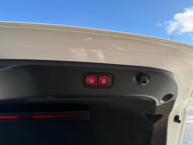 MERCEDES-BENZ CLS 220 d AMG Line  