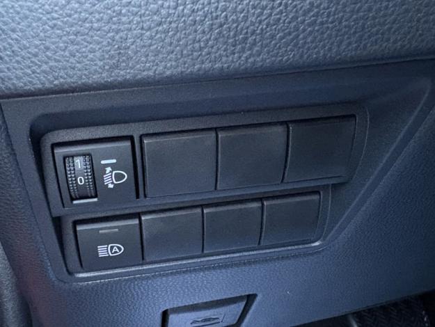 TOYOTA Yaris Hybride 116h Design / Pack confort  1.5 116 ch 