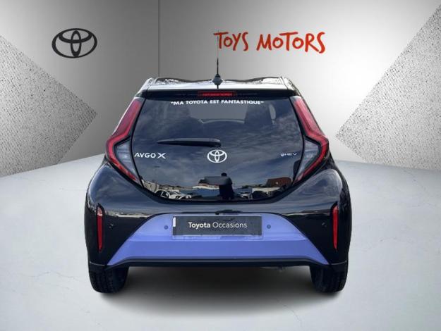 TOYOTA Aygo X Hybride 116h Graphic  