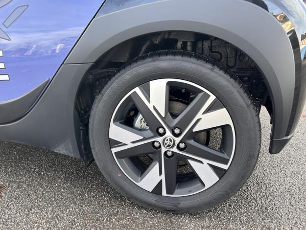 TOYOTA Aygo X Hybride 116h Graphic  