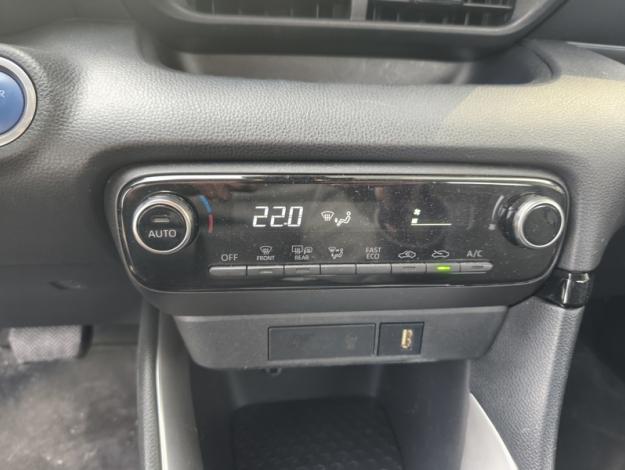 TOYOTA Yaris Hybride 116h Dynamic  