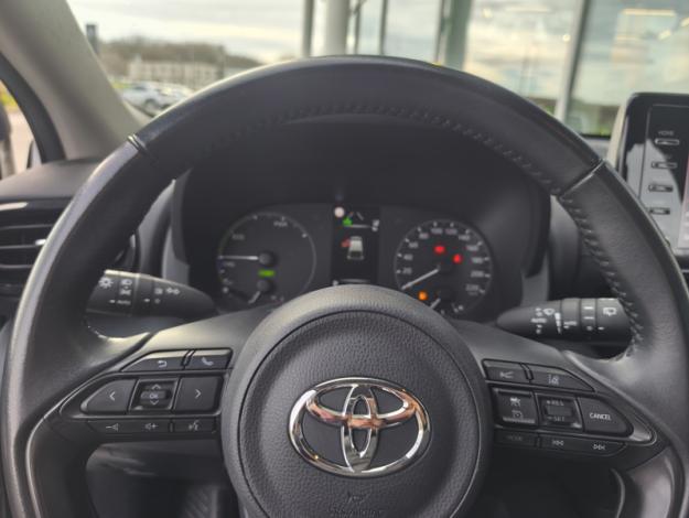 TOYOTA Yaris Hybride 116h Dynamic  