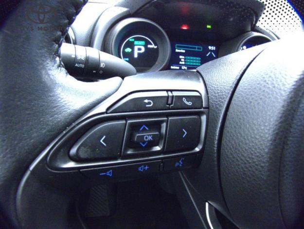 TOYOTA Yaris Hybride 116h Design RDS  