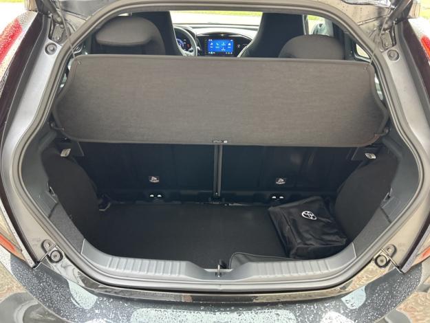 TOYOTA Aygo X Hybride 116h Graphic  
