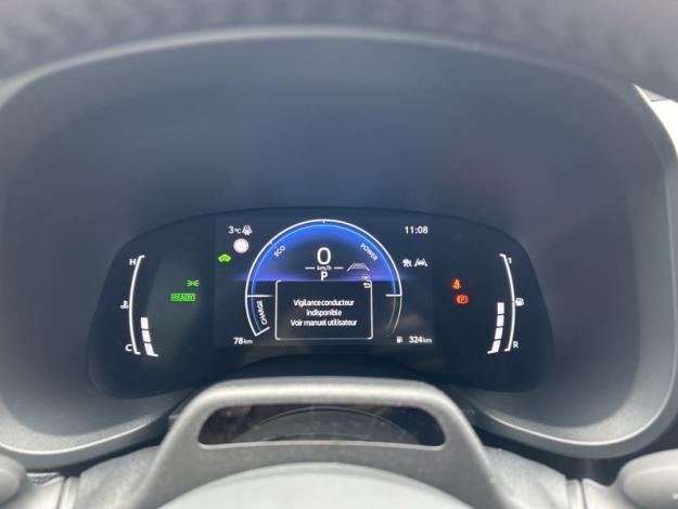 TOYOTA Aygo X Hybride 116h Graphic  