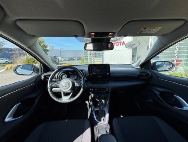 TOYOTA Yaris 116h Design  