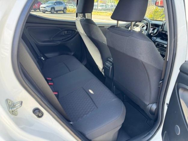 TOYOTA Yaris 116h Design  