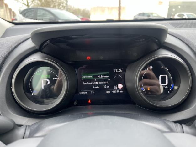 TOYOTA Yaris Hybride 116h Design  