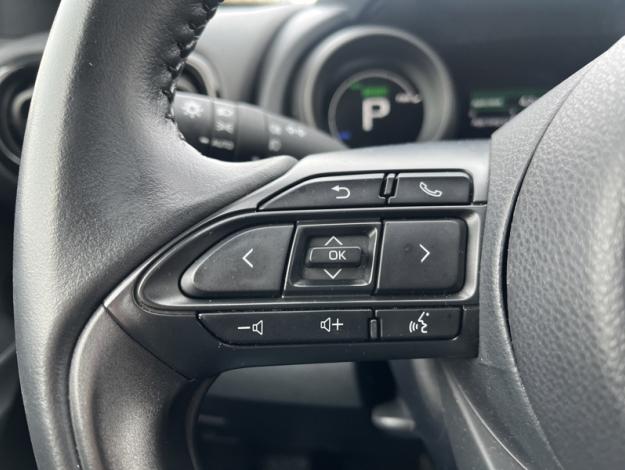 TOYOTA Yaris Hybride 116h Design  