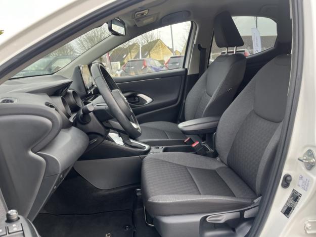 TOYOTA Yaris Hybride 116h Design  