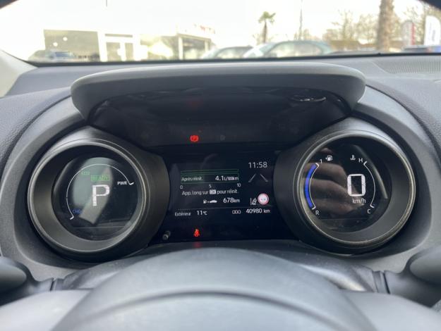 TOYOTA Yaris Hybride 116h Design  