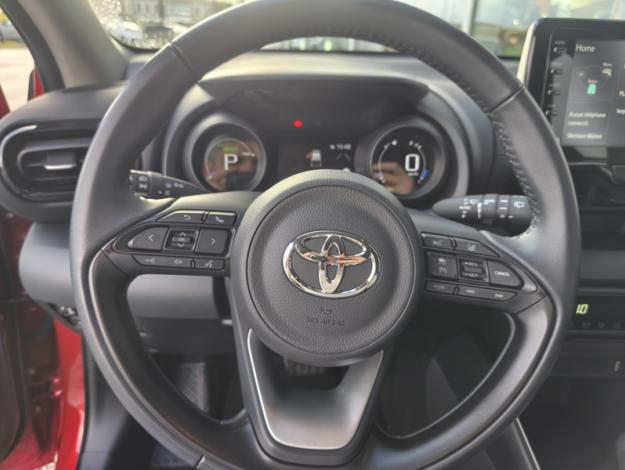 TOYOTA Yaris Hybride 116h Design  