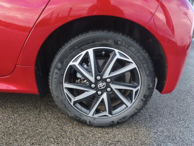 TOYOTA Yaris Hybride 116h Design  