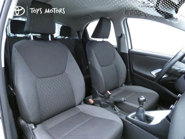 TOYOTA Yaris 120 VVT-i Design  