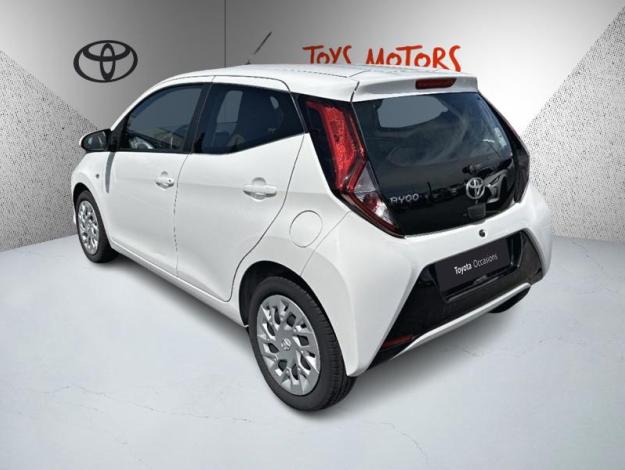TOYOTA Aygo 1.0 VVT-i x-play x-app  