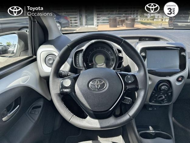 TOYOTA Aygo 1.0 VVT-i x-play x-app  