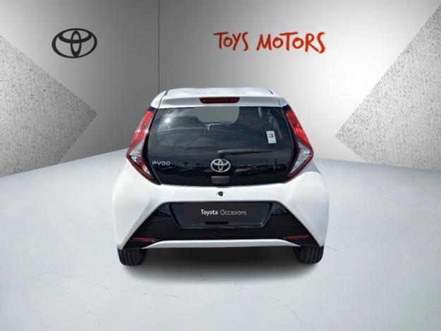 TOYOTA Aygo 1.0 VVT-i x-play x-app  