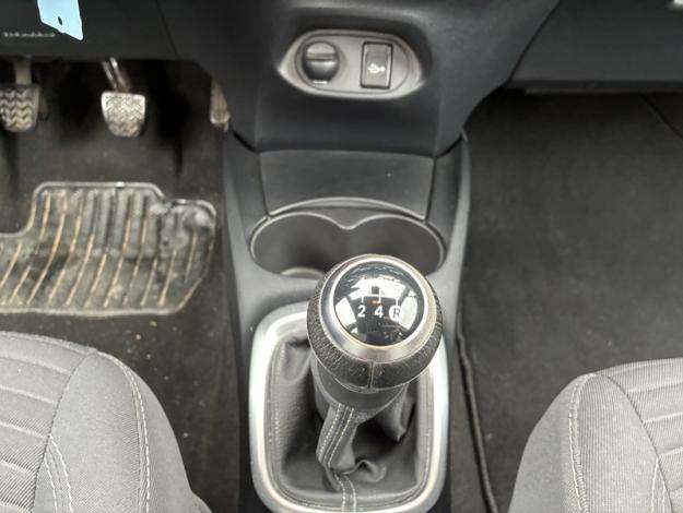 TOYOTA Yaris 70 VVT-i Ultimate  1.0 69 ch 