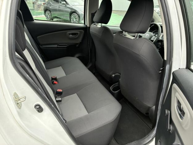 TOYOTA Yaris 70 VVT-i Ultimate  1.0 69 ch 