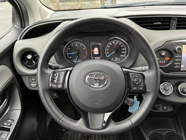 TOYOTA Yaris 70 VVT-i Ultimate  1.0 69 ch 