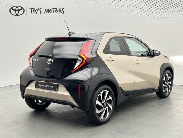 TOYOTA Aygo X 1.0 VVT-i 72 Design  