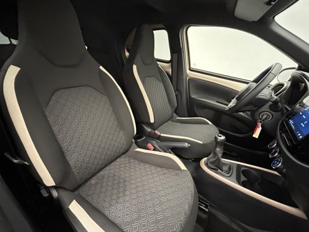 TOYOTA Aygo X 1.0 VVT-i 72 Design  