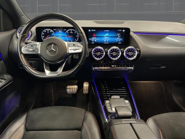 MERCEDES-BENZ GLA GLA 180 d