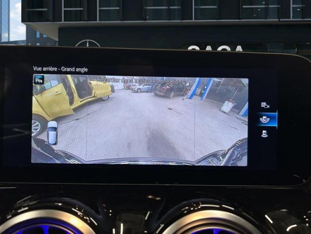 MERCEDES-BENZ GLA GLA 180 d