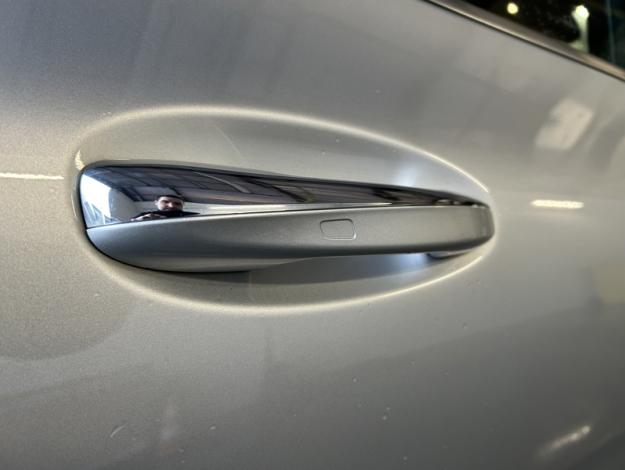 MERCEDES-BENZ GLA 200 Progressive  