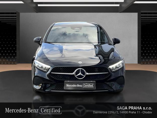 MERCEDES-BENZ Třídy A A 180 (8/21)