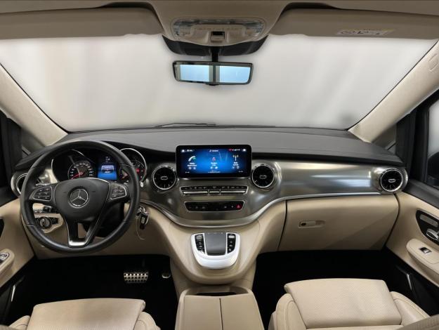 MERCEDES-BENZ Třídy V V 300D 4MATIC EXCLUSIVE  Airmatic (13/28)