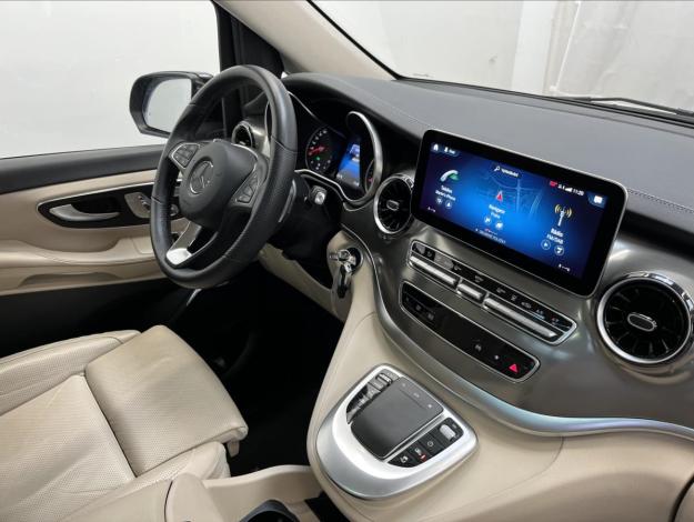 MERCEDES-BENZ Třídy V V 300D 4MATIC EXCLUSIVE  Airmatic (17/28)