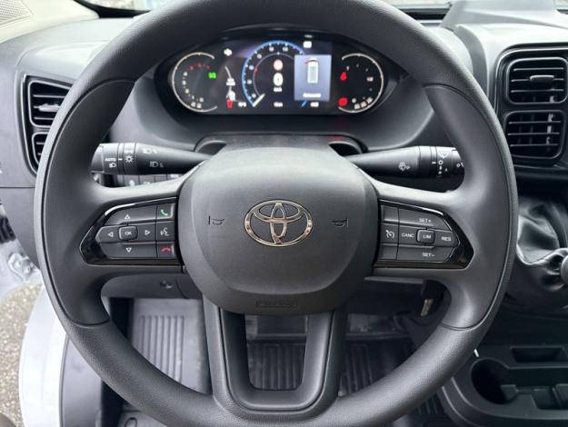 TOYOTA Proace Max L2H1 3.5 2.2 140 BVM Start  PROACE MAX 2.2L 140 D 4D BVM 3.5T CONFORT NG24